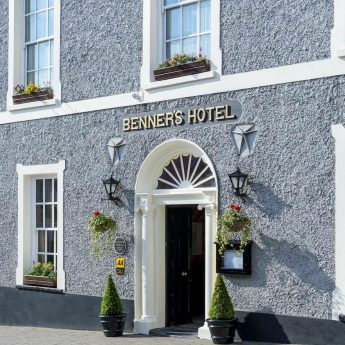 Luxury Holiday Homes Ireland - Benners hotel exterior