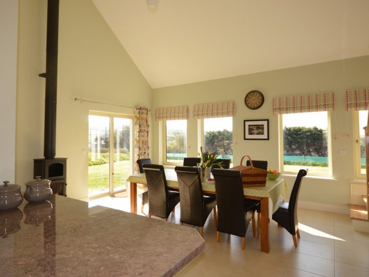 Holiday Letting on the Wild Atlantic Way - Diner