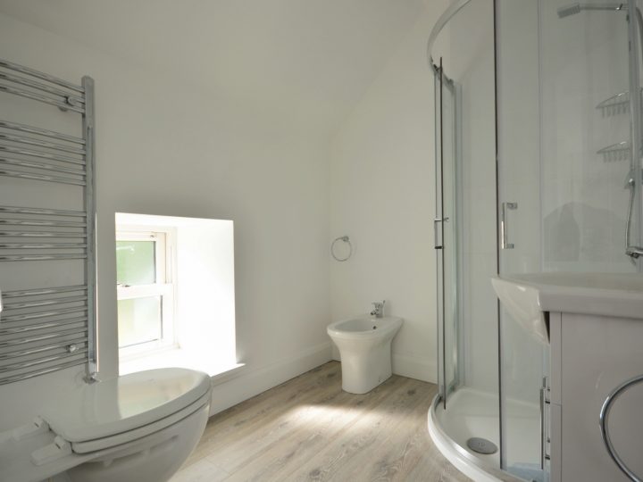 Holiday Lets on the Wild Atlantic Way - Bathroom