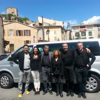 Holiday houses on the French Rivera - Taxi company employees