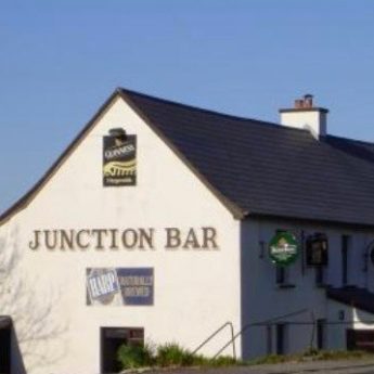 Holiday Homes Ireland - Junction bar exterior