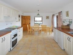5 Star Holiday Lets on the Wild Atlantic Way - Kitchen Diner
