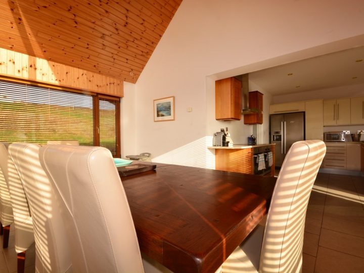 Holiday cottages Wild Atlantic Way - Dining into Kitchen