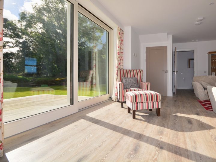 Holiday houses Ireland Living area and open doors