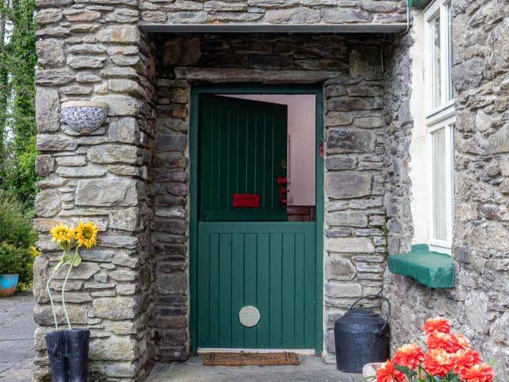 Exclusive Holiday Lets on the Wild Atlantic Way - Front door