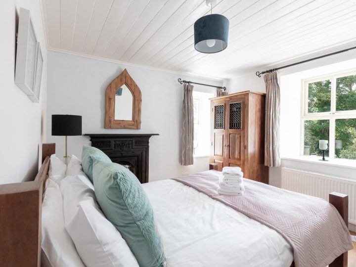 Holiday Homes Ireland - Double Bedroom View