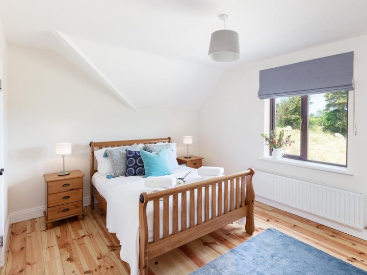 Holiday cottages Wild Atlantic Way - Double bed view